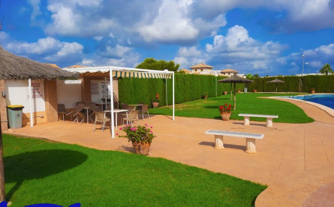 Resale - Apartment -
Villamartin - Costa Blanca