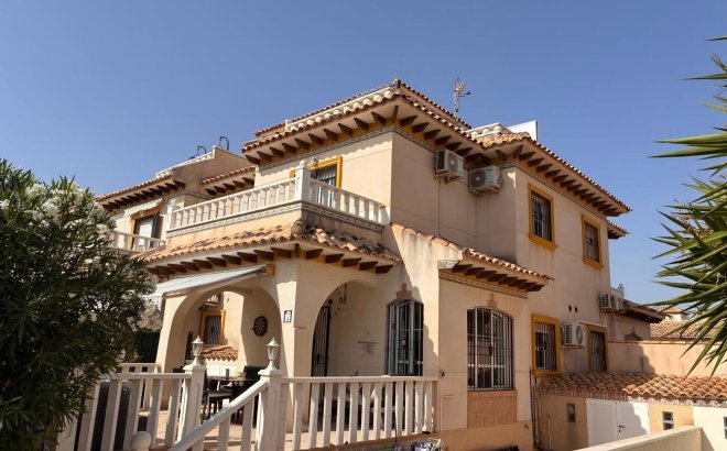 Resale - Quad Villa -
Lomas de Caboroig - Costa Blanca