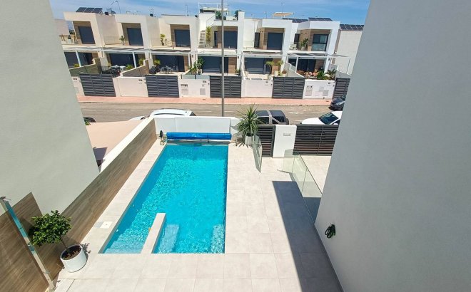 Resale - Villa -
Rojales - Inland