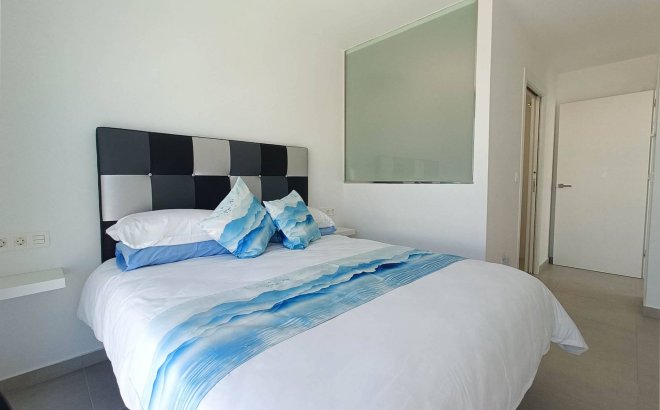 Resale - Villa -
Rojales - Inland
