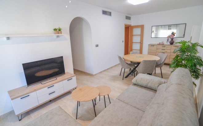 Resale - Apartment -
Torrevieja - Playa del Cura