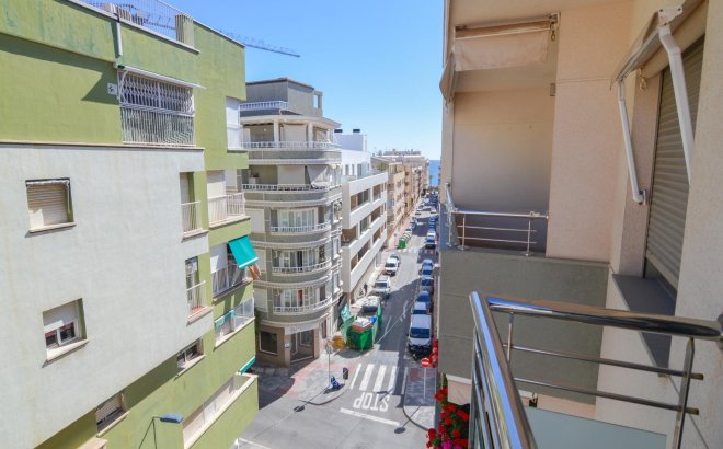 Resale - Apartment -
Torrevieja - Playa del Cura