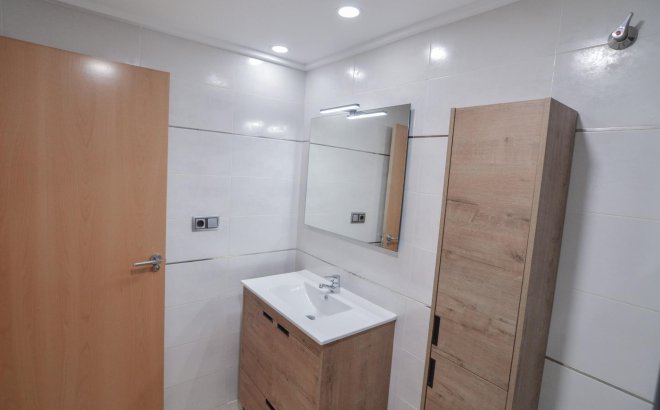 Resale - Apartment -
Torrevieja - Playa del Cura