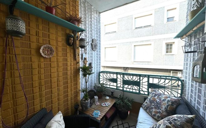 Resale - Apartment -
San Miguel de Salinas - Balcon De San Miguel
