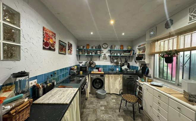 Resale - Apartment -
San Miguel de Salinas - Balcon De San Miguel
