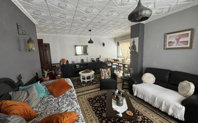 Resale - Apartment -
San Miguel de Salinas - Balcon De San Miguel