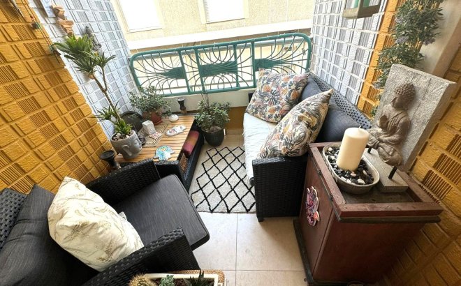 Resale - Apartment -
San Miguel de Salinas - Balcon De San Miguel