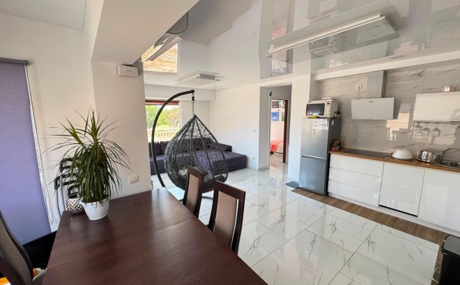 Revente - Appartement -
Torrevieja - Zona Los Frutales
