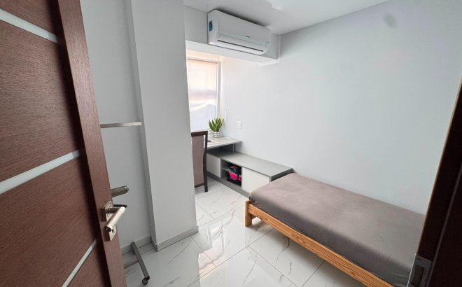Revente - Appartement -
Torrevieja - Zona Los Frutales