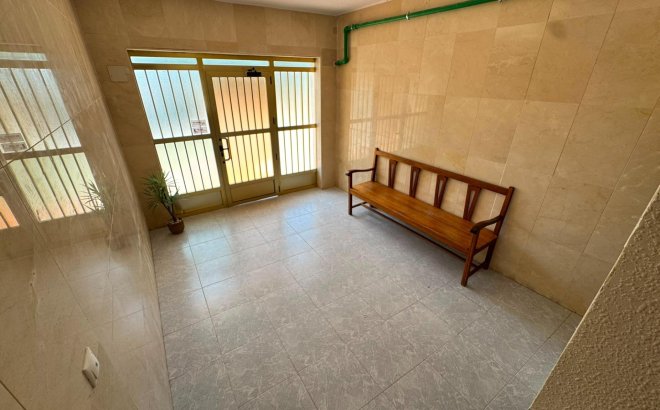 Revente - Appartement -
Torrevieja - Zona Los Frutales