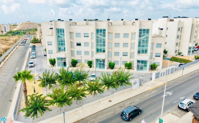 Resale - Apartment -
Orihuela Costa - Costa Blanca