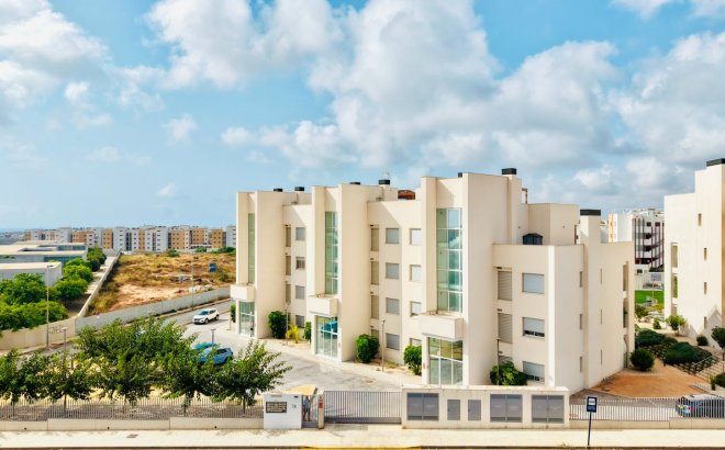 Resale - Apartment -
Orihuela Costa - Costa Blanca