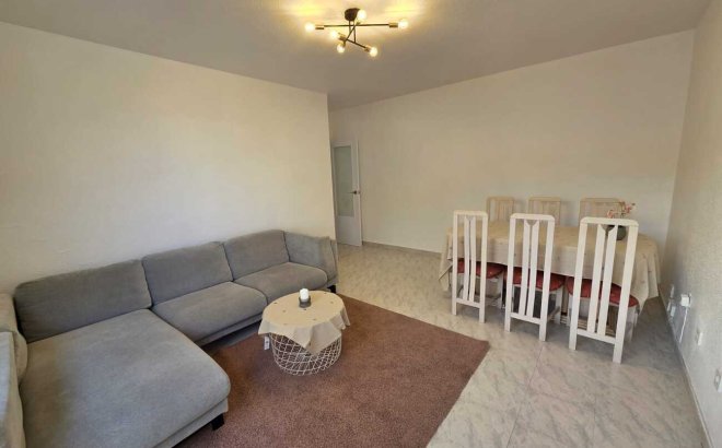 Resale - Apartment -
Torrevieja - Habaneras
