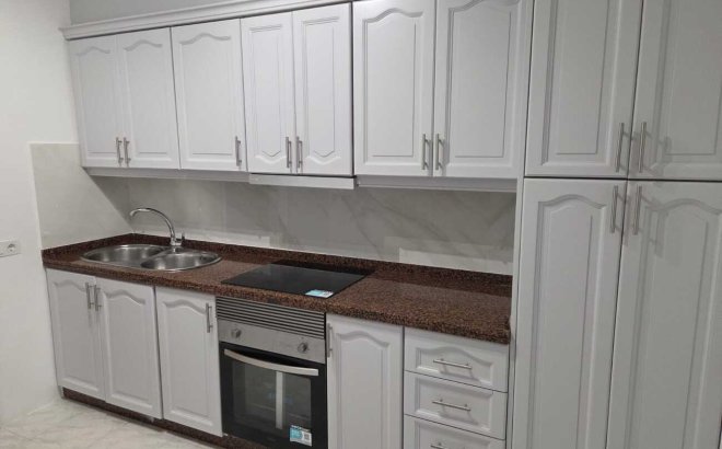 Resale - Apartment -
Torrevieja - Habaneras
