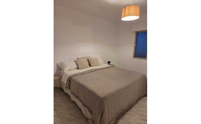 Resale - Apartment -
Torrevieja - Habaneras
