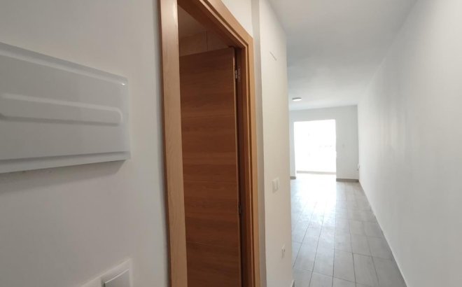 Resale - Apartment -
Torrevieja - Habaneras