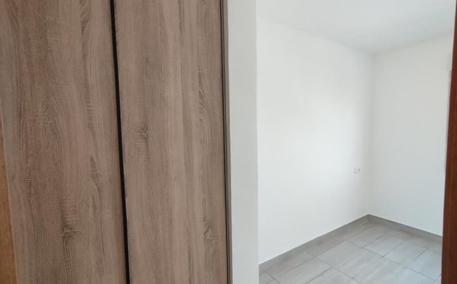 Resale - Apartment -
Torrevieja - Habaneras