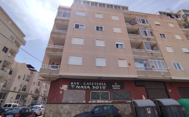 Resale - Apartment -
Torrevieja - Habaneras