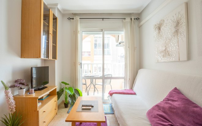 Resale - Apartment -
Torrevieja - Costa Blanca