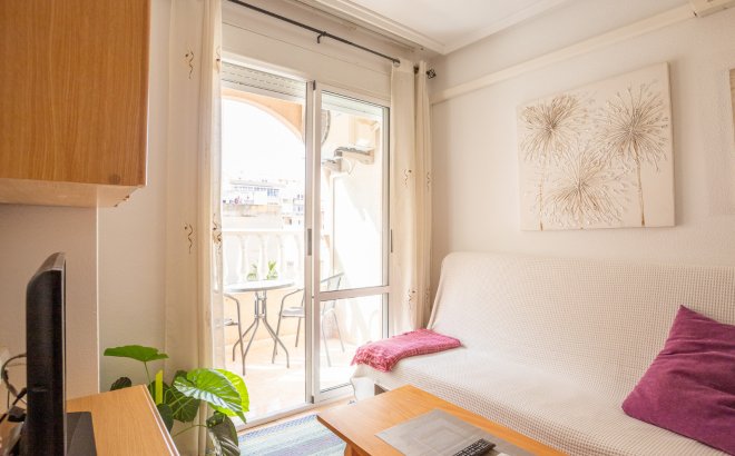 Resale - Apartment -
Torrevieja - Costa Blanca