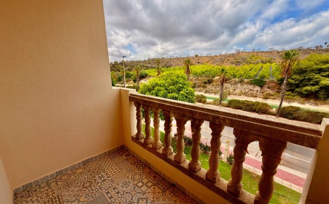 Resale - Apartment -
Orihuela Costa - Las Ramblas