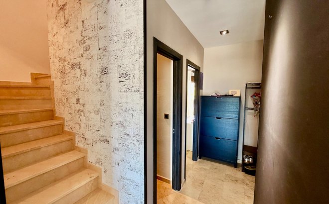 Resale - Apartment -
Orihuela Costa - Las Ramblas