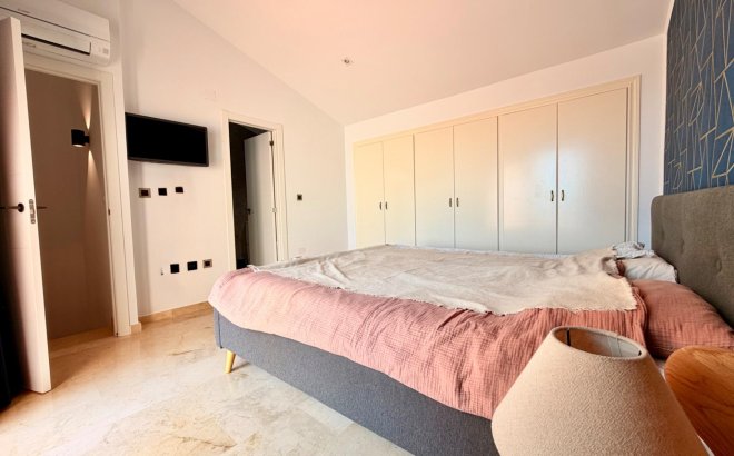 Resale - Apartment -
Orihuela Costa - Las Ramblas