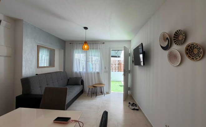 Resale - Bungalow -
Torrevieja - La Veleta