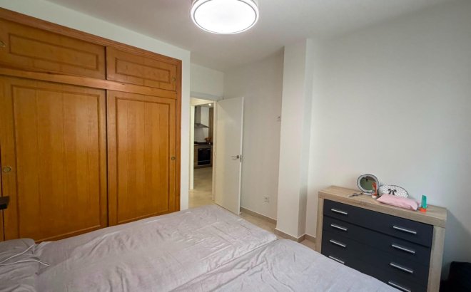 Resale - Bungalow -
Torrevieja - La Veleta