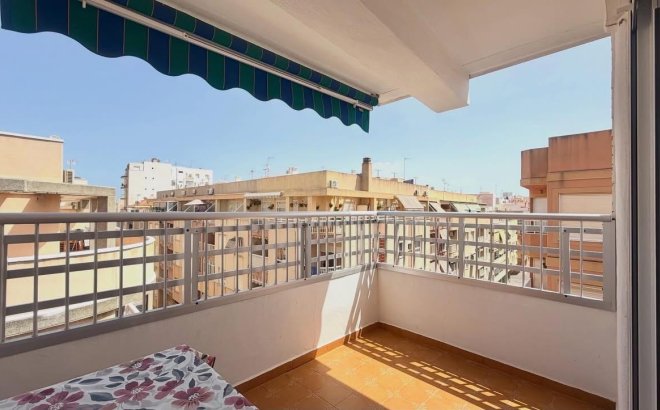 Resale - Penthouse -
Torrevieja - Habaneras