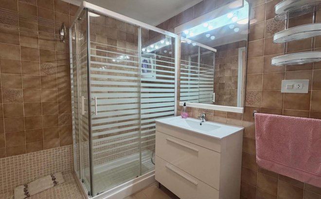 Resale - Penthouse -
Torrevieja - Habaneras