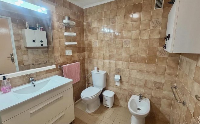 Resale - Penthouse -
Torrevieja - Habaneras