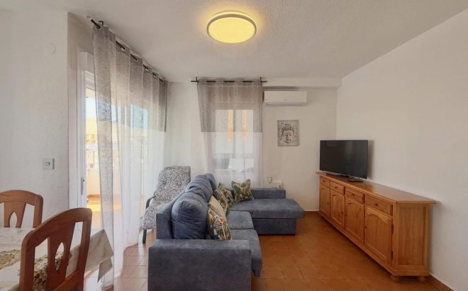 Resale - Penthouse -
Torrevieja - Habaneras
