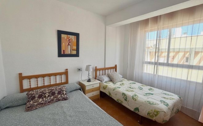 Resale - Penthouse -
Torrevieja - Habaneras