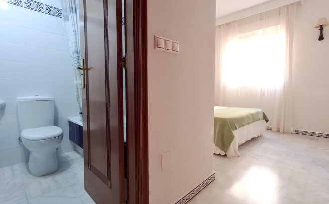 Resale - Apartment -
Torrevieja - Los Frutales