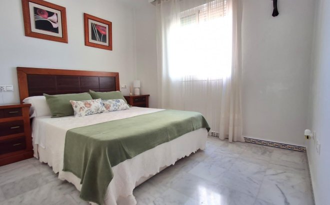 Resale - Apartment -
Torrevieja - Los Frutales