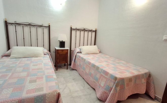 Resale - Apartment -
Torrevieja - Los Frutales