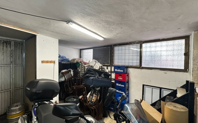 Resale - Commercial -
Torrevieja - Costa Blanca