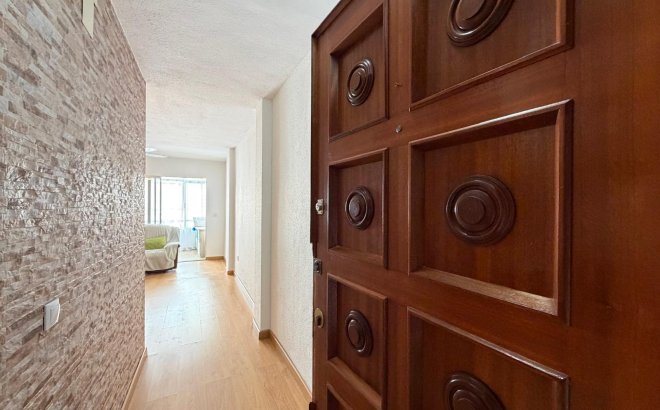 Resale - Apartment -
Torrevieja - Playa del Cura