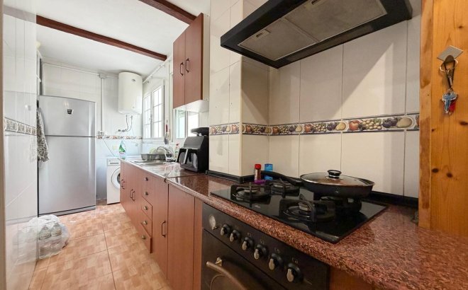 Resale - Apartment -
Torrevieja - Playa del Cura