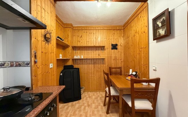 Resale - Apartment -
Torrevieja - Playa del Cura