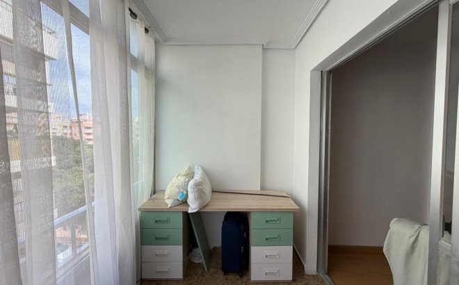 Resale - Apartment -
Torrevieja - Playa del Cura