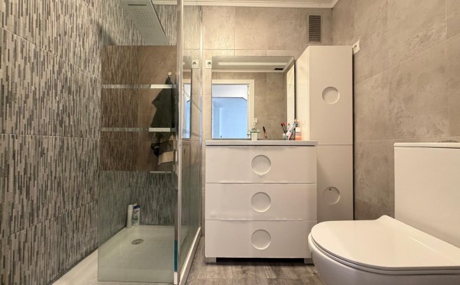 Resale - Apartment -
Torrevieja - Playa del Cura