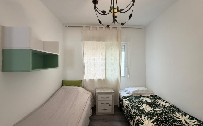 Resale - Apartment -
Torrevieja - Playa del Cura