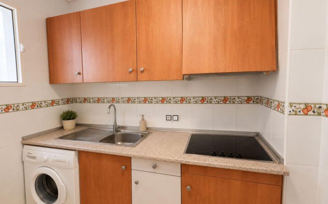 Resale - Apartment -
Torrevieja - Estacion De Autobuses
