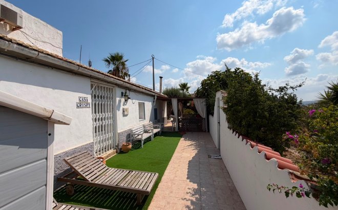Resale - Villa -
Torremendo - Costa Blanca