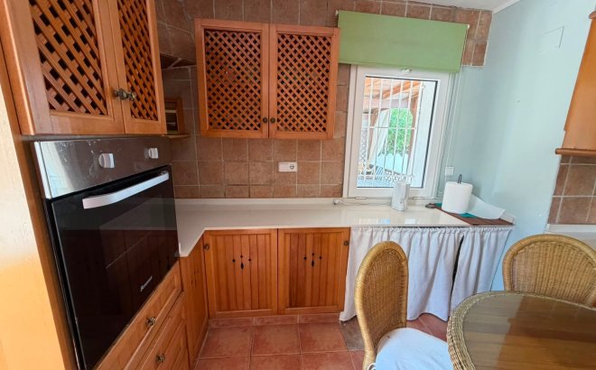 Resale - Villa -
Torremendo - Costa Blanca