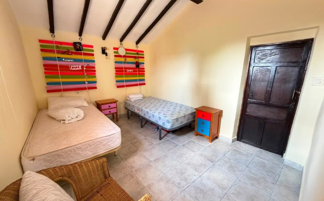 Resale - Villa -
Torremendo - Costa Blanca