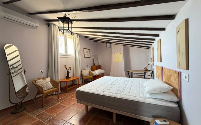 Resale - Villa -
Torremendo - Costa Blanca