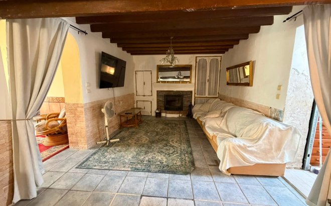 Resale - Villa -
Torremendo - Costa Blanca
